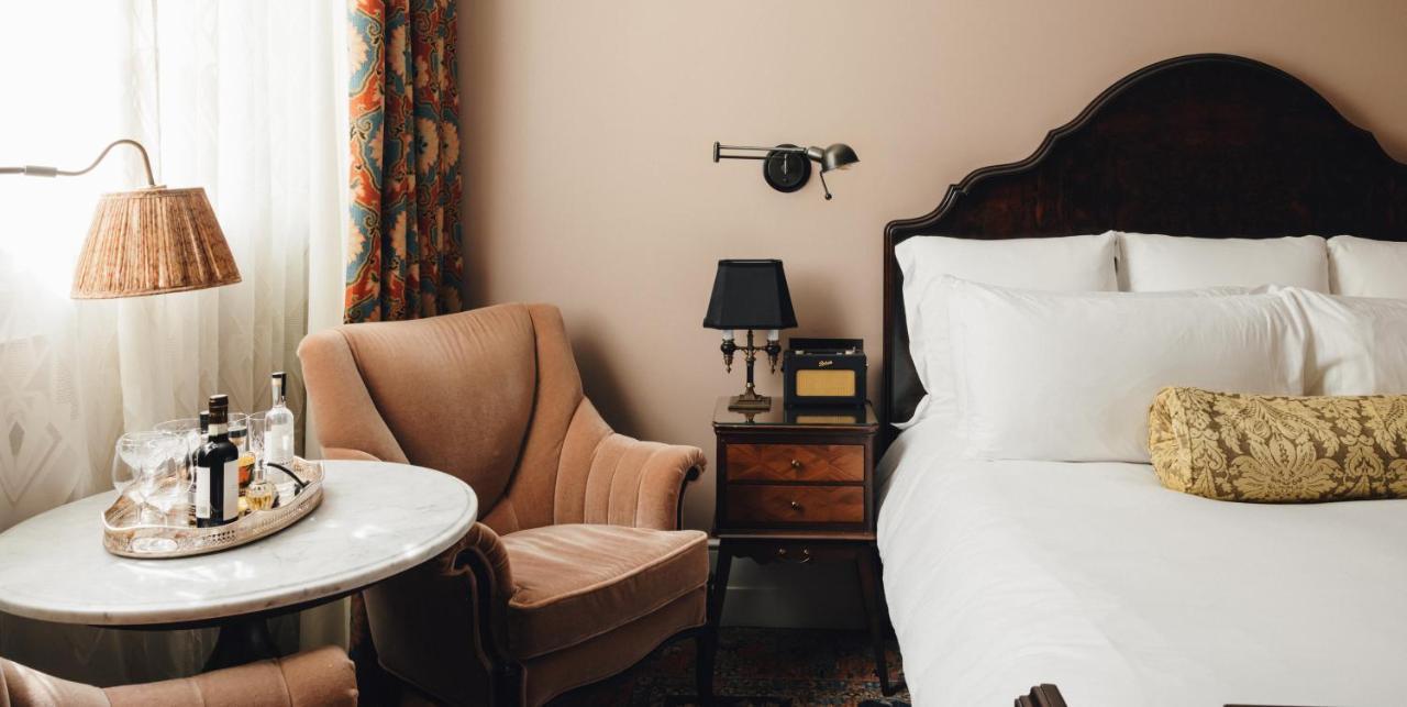 The Ned Hotel London Exterior photo A room at the Hotel de Ville