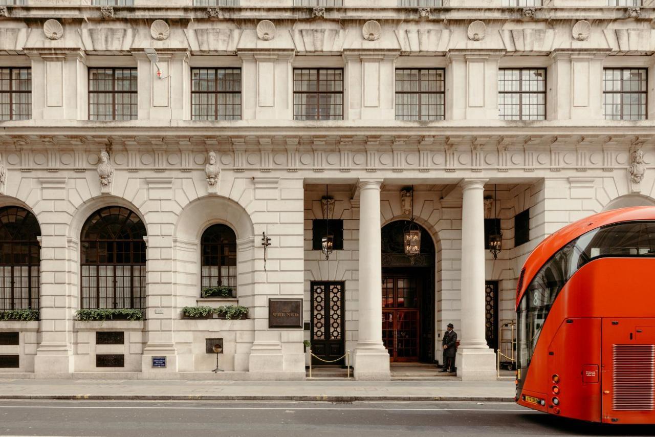 The Ned Hotel London Exterior photo The hotel's entrance
