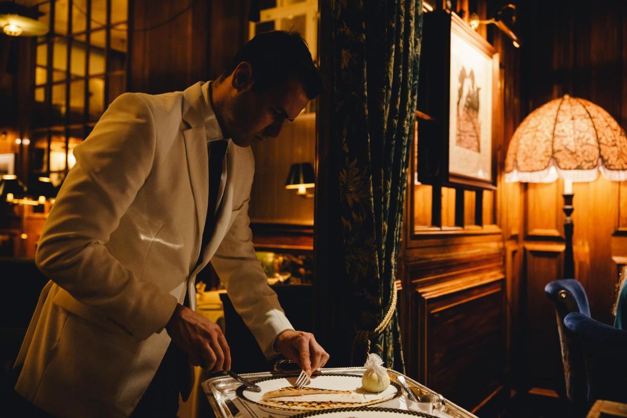 The Ned Hotel London Exterior photo A butler at work