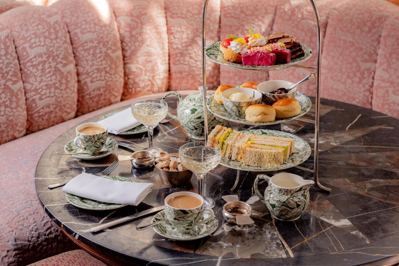 The Ned Hotel London Exterior photo Afternoon tea at the Mandarin Oriental, London