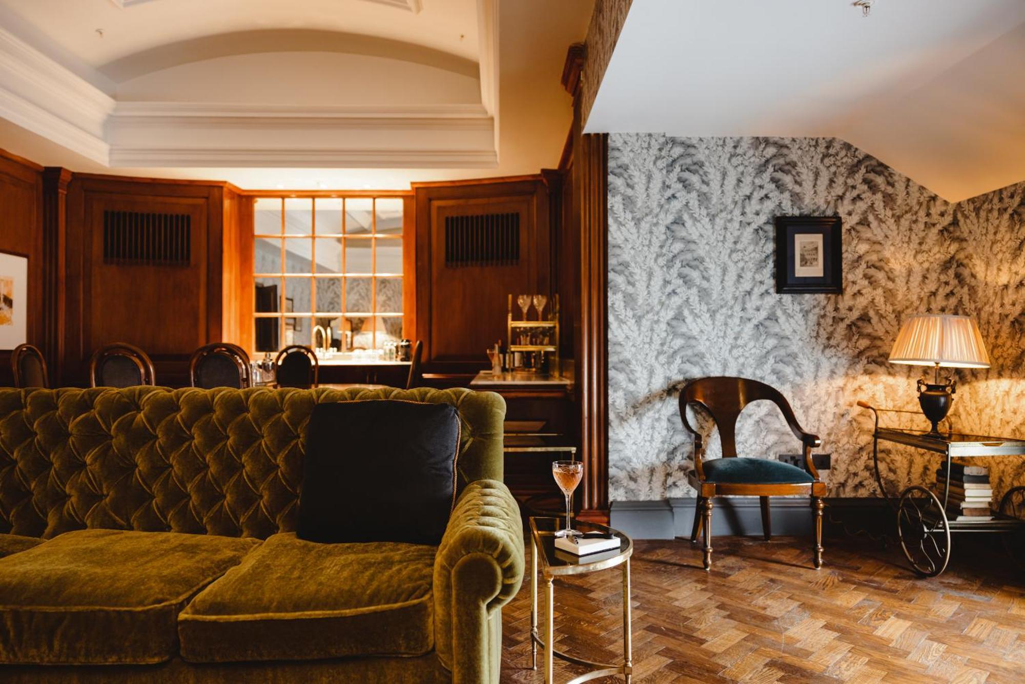 The Ned Hotel London Room photo The Drawing Room at The Ivy, St John's Wood